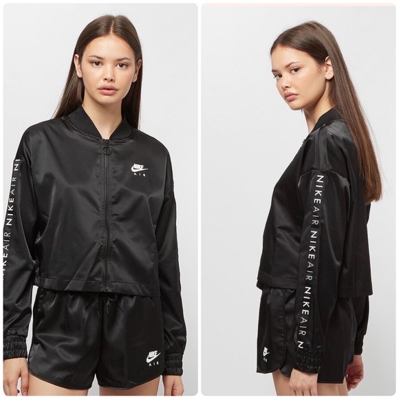 Nike Air Track Satin Jacket - Picture 5 of 5